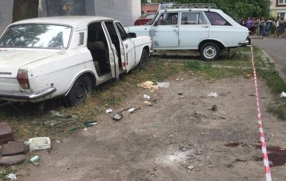 Стали известны детали взрыва авто с детьми в Киеве