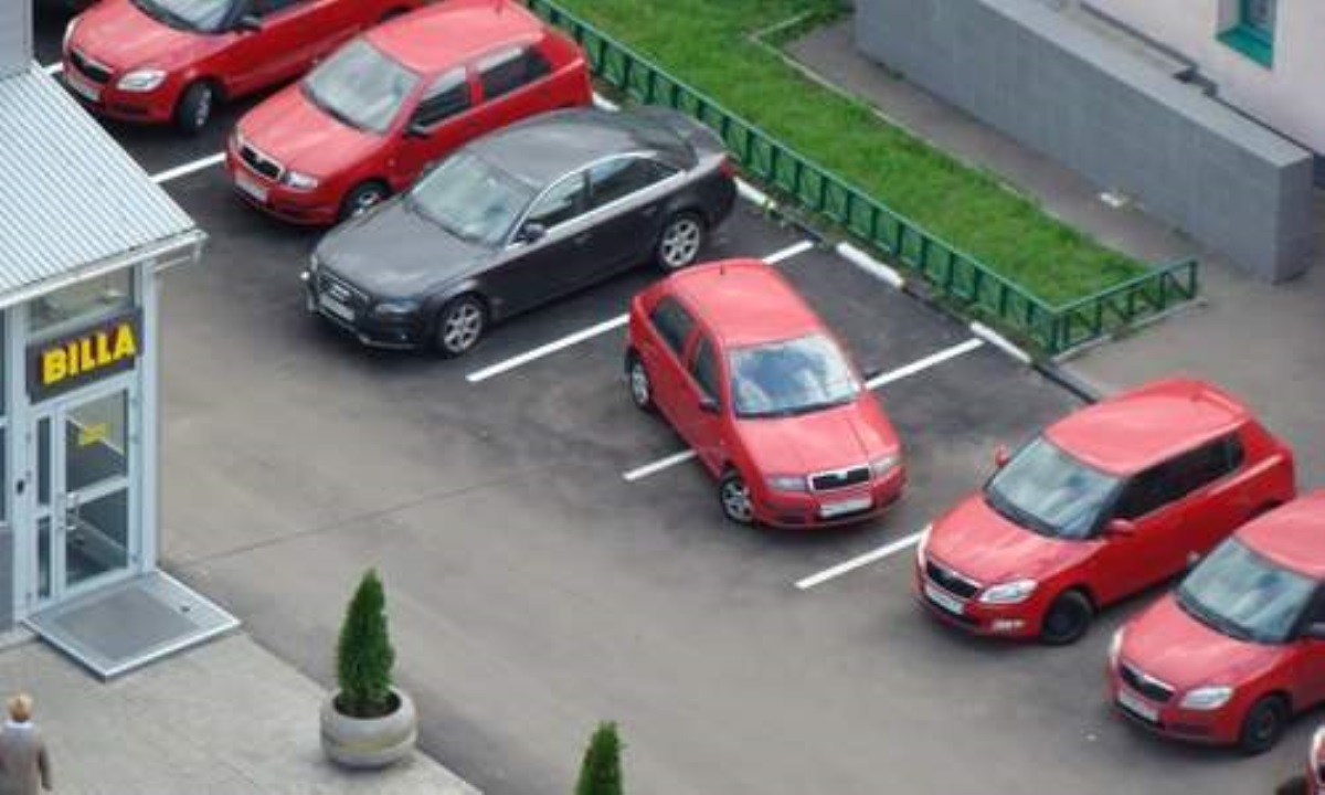 В Киеве вырастут штрафы за неправильную парковку: названа сумма