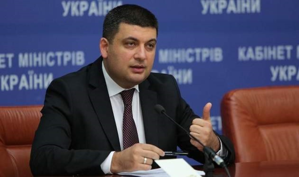 Гройсман делает то, что не посмел Яценюк — премьер решил бороться за власть