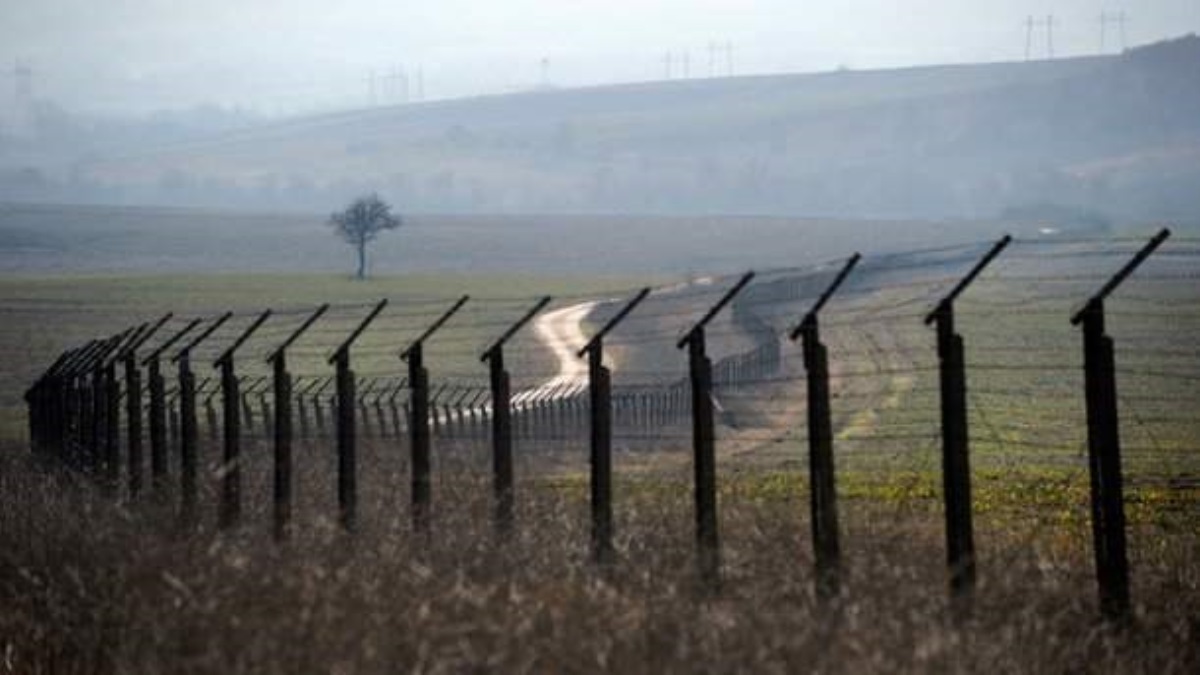 В Польше передумали строить стену на границе с Украиной