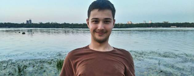 В Киеве студента с инвалидностью и на костылях не пустили в метро