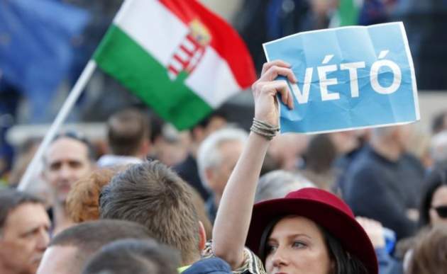 Сами не справимся: Украина просит помирить ее с Венгрией