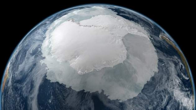 Сухой воздух и безоблачная погода охладили Антарктиду до −98 градусов
