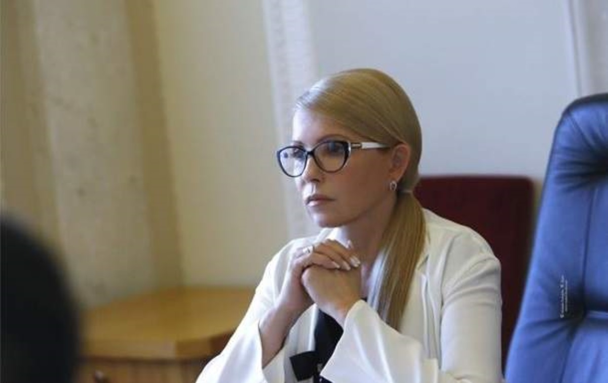 Тимошенко рассказала о готовящемся введении военного положения в стране. Видео