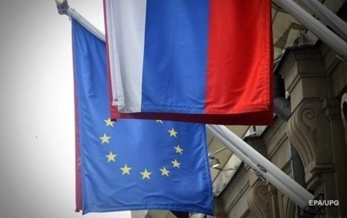 ЕС на полгода продлил санкции против России