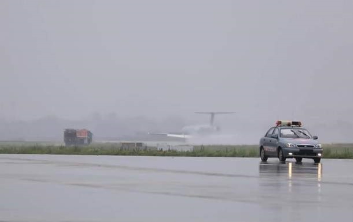 В Борисполе экстренно сел самолет