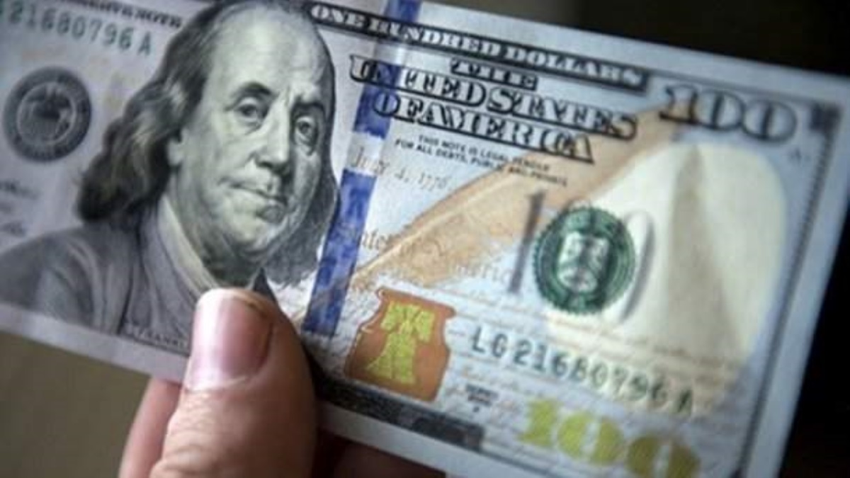 Доллар по 30: в Минэкономразвития дали прогноз по курсу гривны