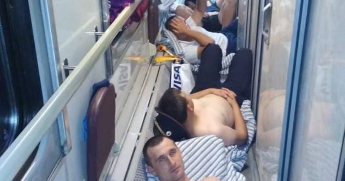 В России власть поиздевалась над полицейскими, которые работали на ЧМ-2018