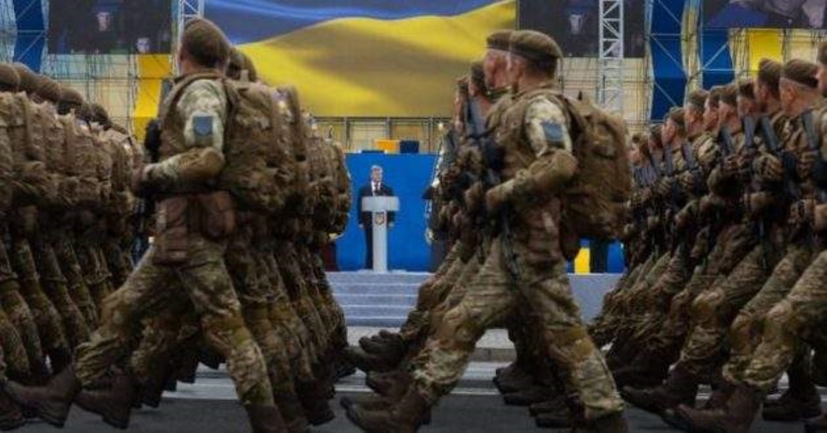 Украинские военные показали технику, которую задействуют на параде в Киеве