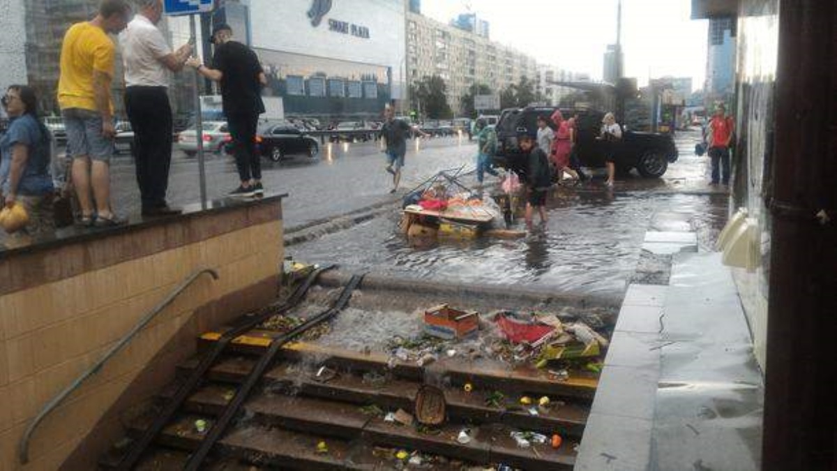 Потоп в Киеве: власти преувеличили количество осадков в 6 раз