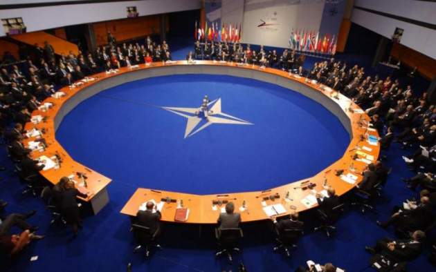 Украина-НАТО: о расширенном партнерстве придется еще долго мечтать