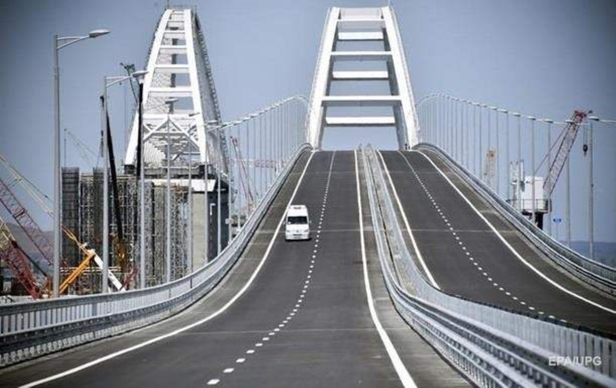 На Керченском мосту зафиксировали новый рекорд трафика