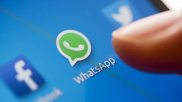 WhatsApp стал взимать плату за сообщения