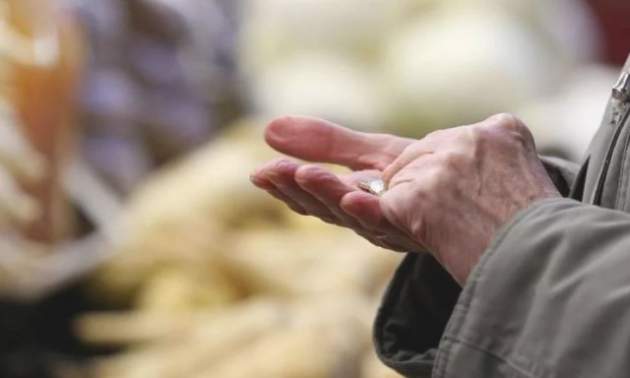 Украинцам повысят пенсии, но повезет не всем