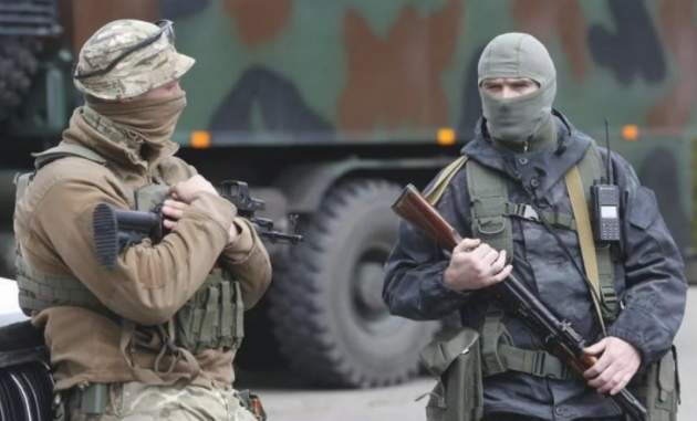 ЧП в центре Киева: на Лукьяновку стягивают вооруженных бойцов
