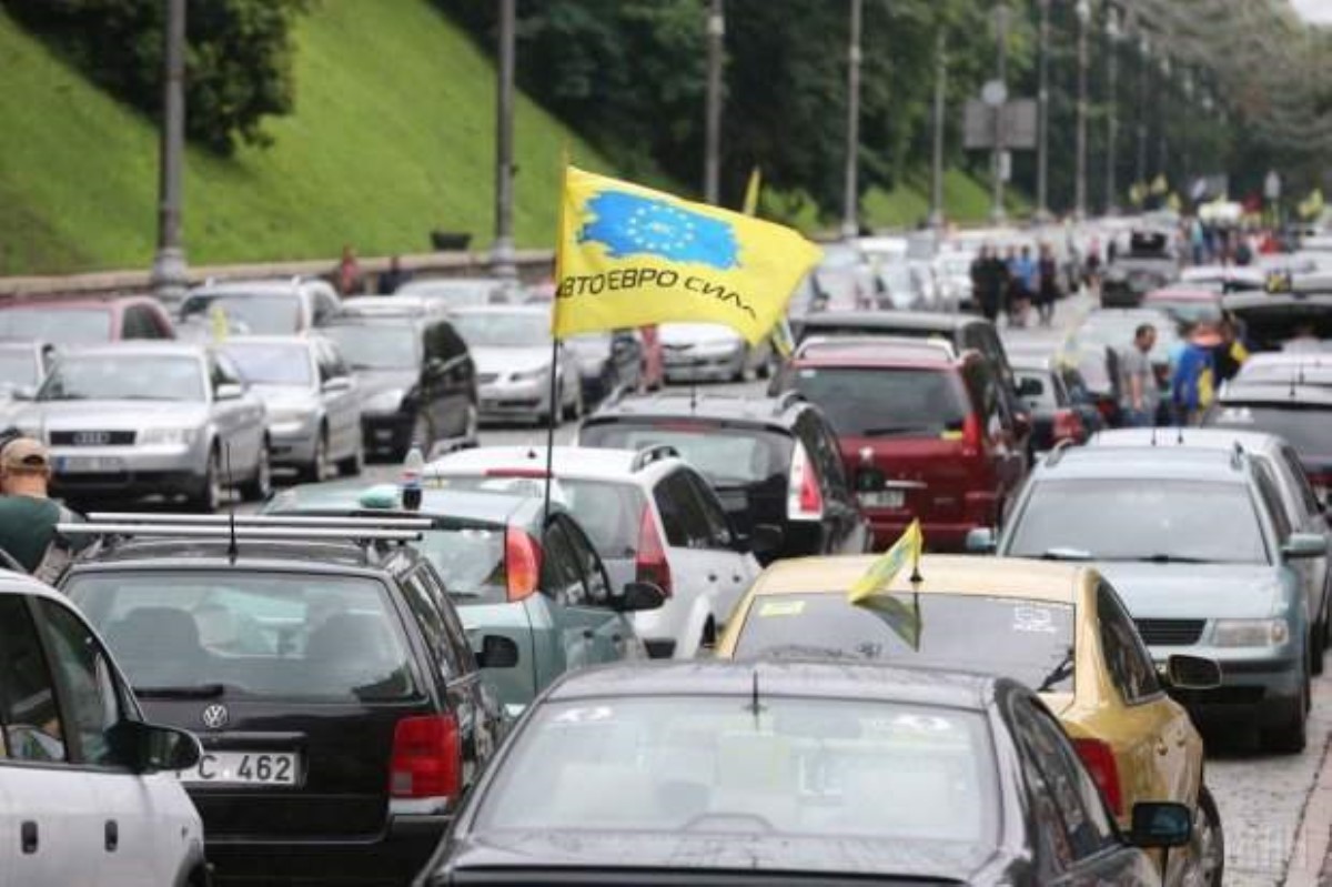 Топ-5 самых популярных машин: какие евробляхи полюбились украинцам