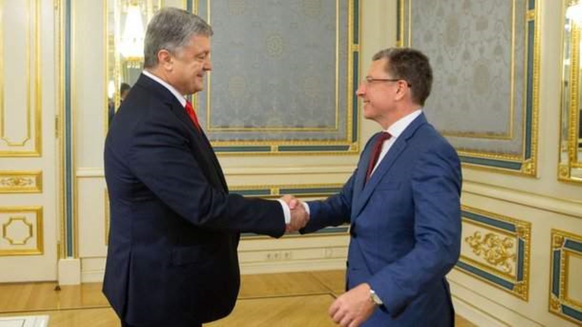 Порошенко и Волкер обсудили ситуацию на Донбассе: детали переговоров