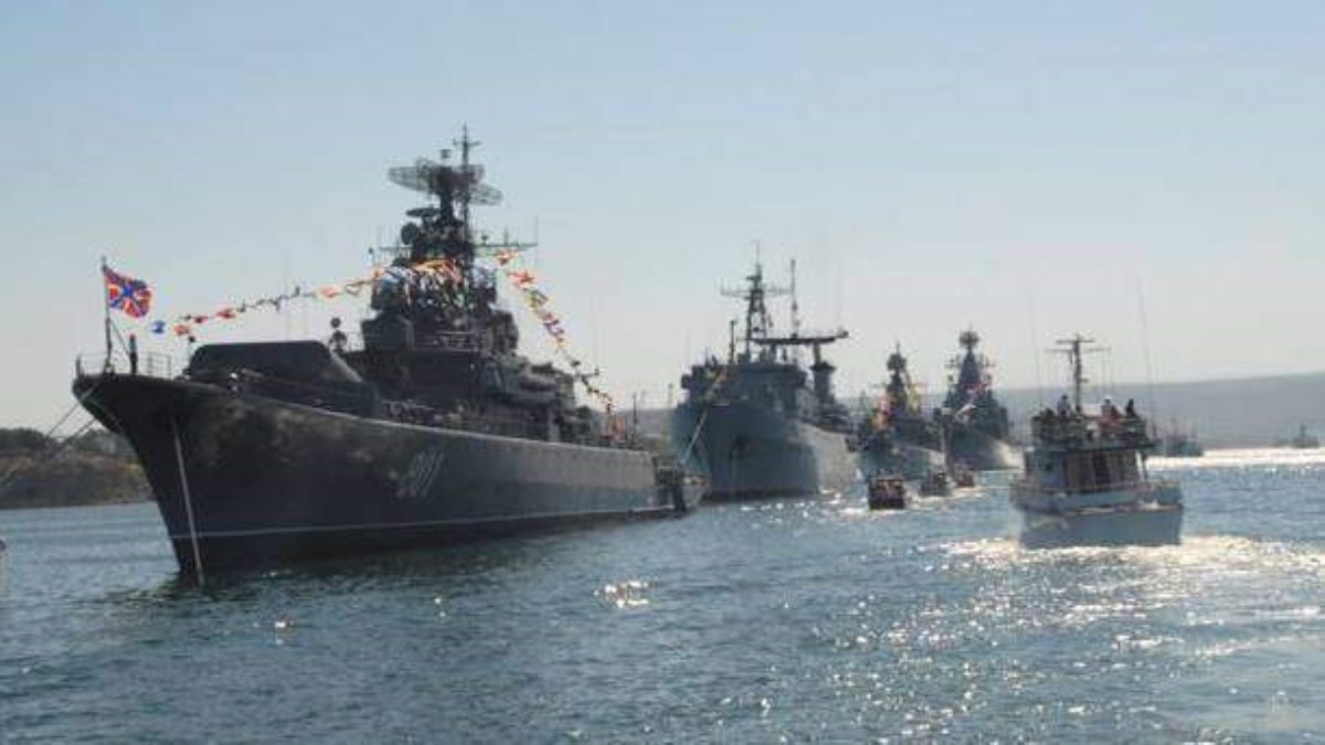 Порошенко: Российской базы в Севастополе точно больше не будет