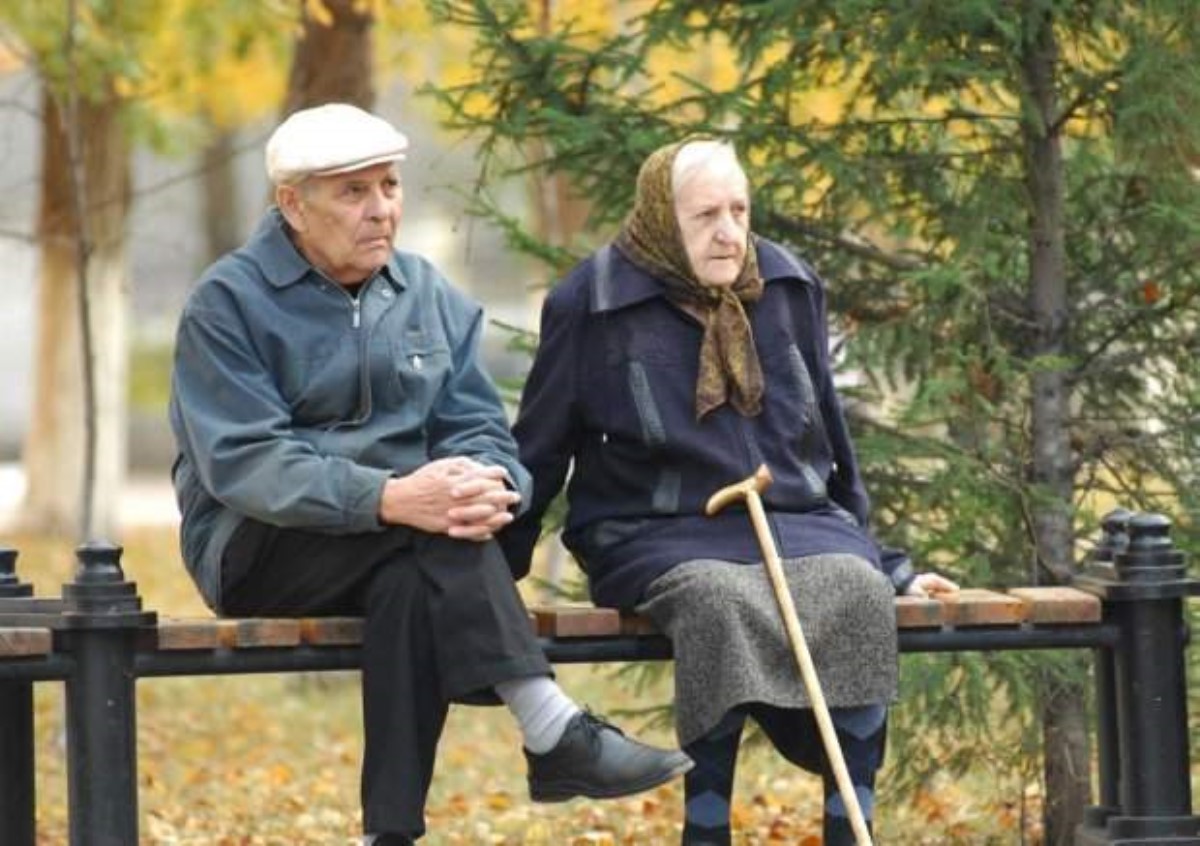 Украинцам поднимут пенсии: когда ждать