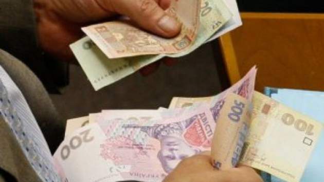 Соцпомощь, зарплаты и пенсии: сколько получат украинцы в 2019-м