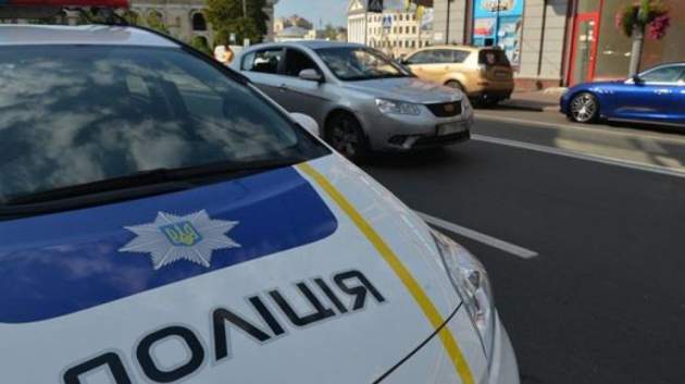 В Харькове автомобиль насмерть сбил женщину и скрылся