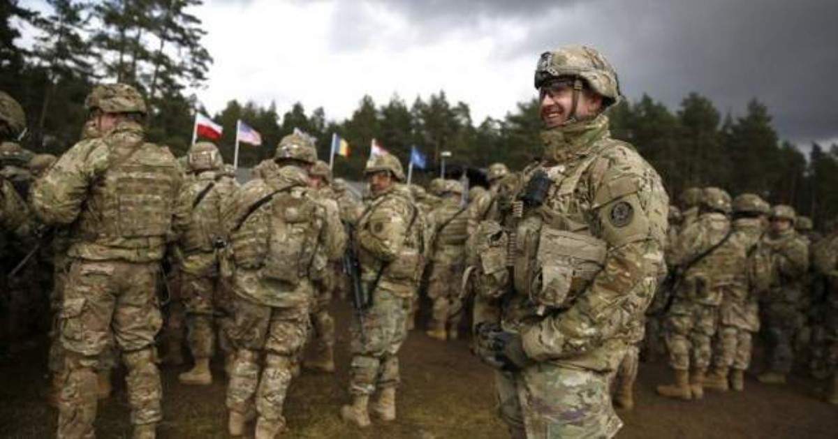 Опередить Россию: зачем в Европе зовут военных США