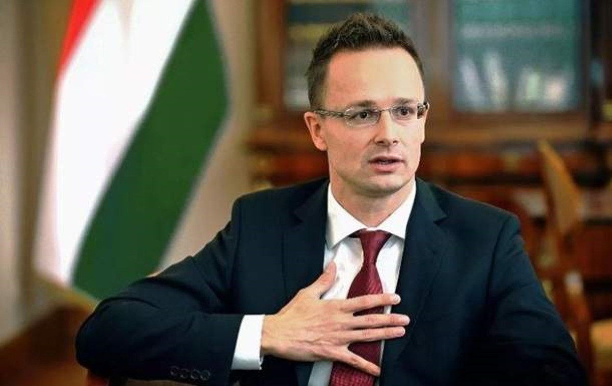 Венгрия решила выслать консула Украины