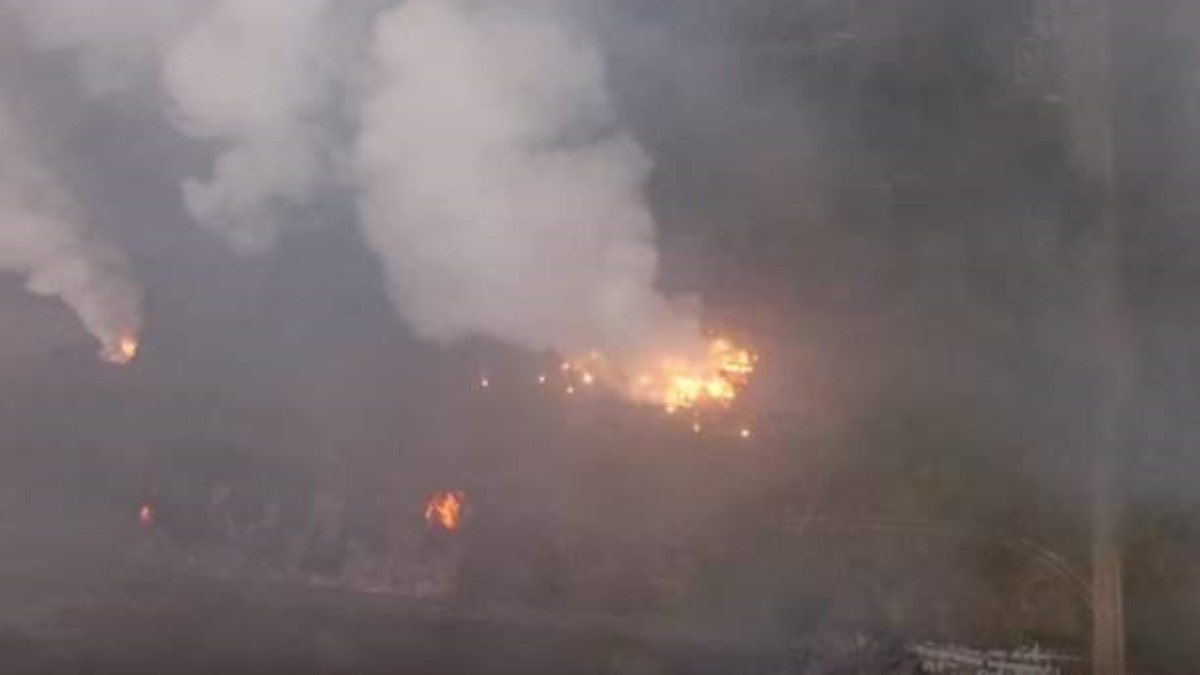 Взрывы на арсенале под Ичней: появилось видео с дрона