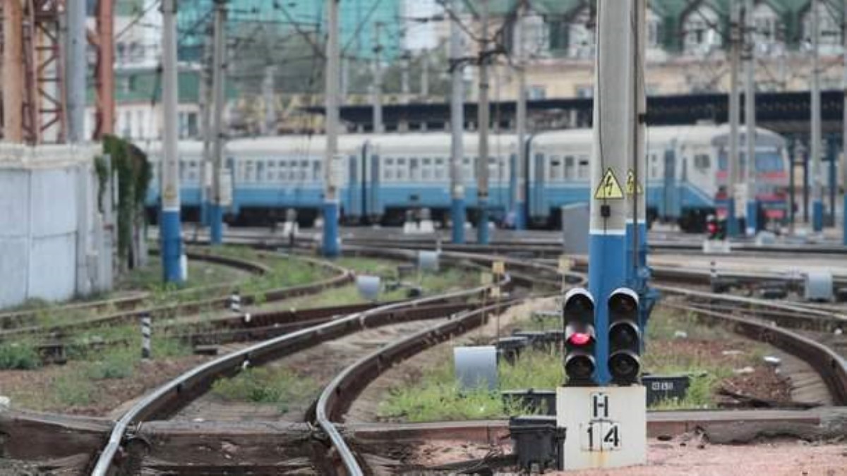 По Украине пустят семь дополнительных поездов