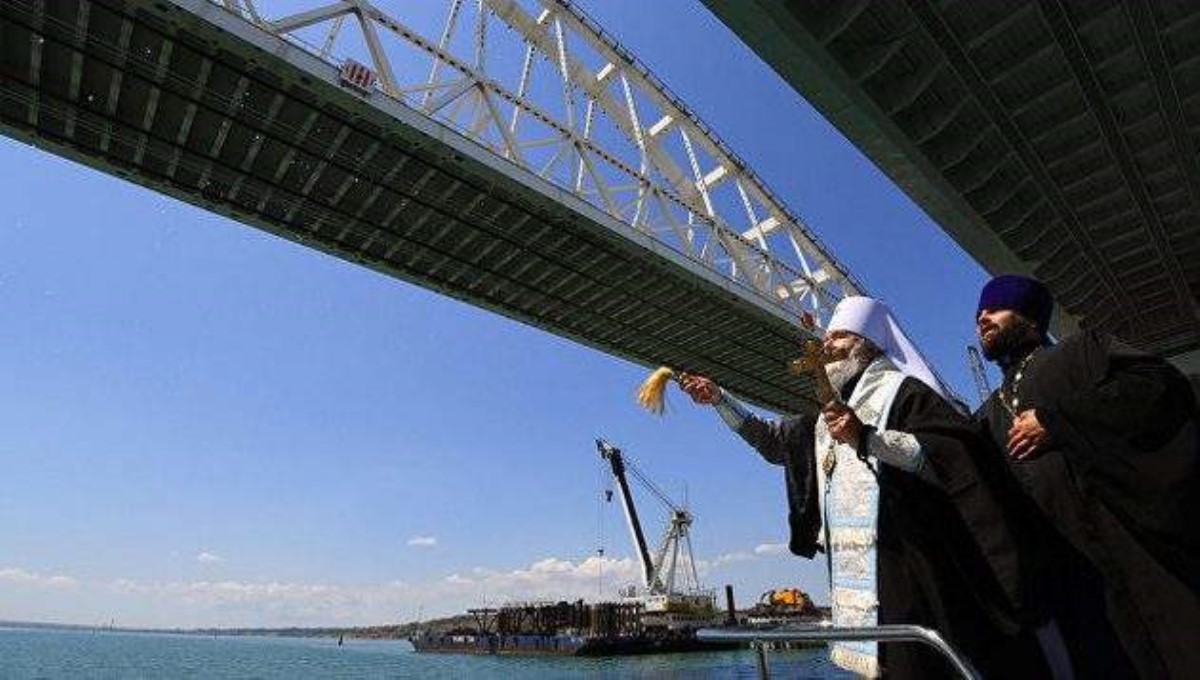 Россия взялась за «неканоническое» укрепление Крымского моста: Покайтесь, греховодники