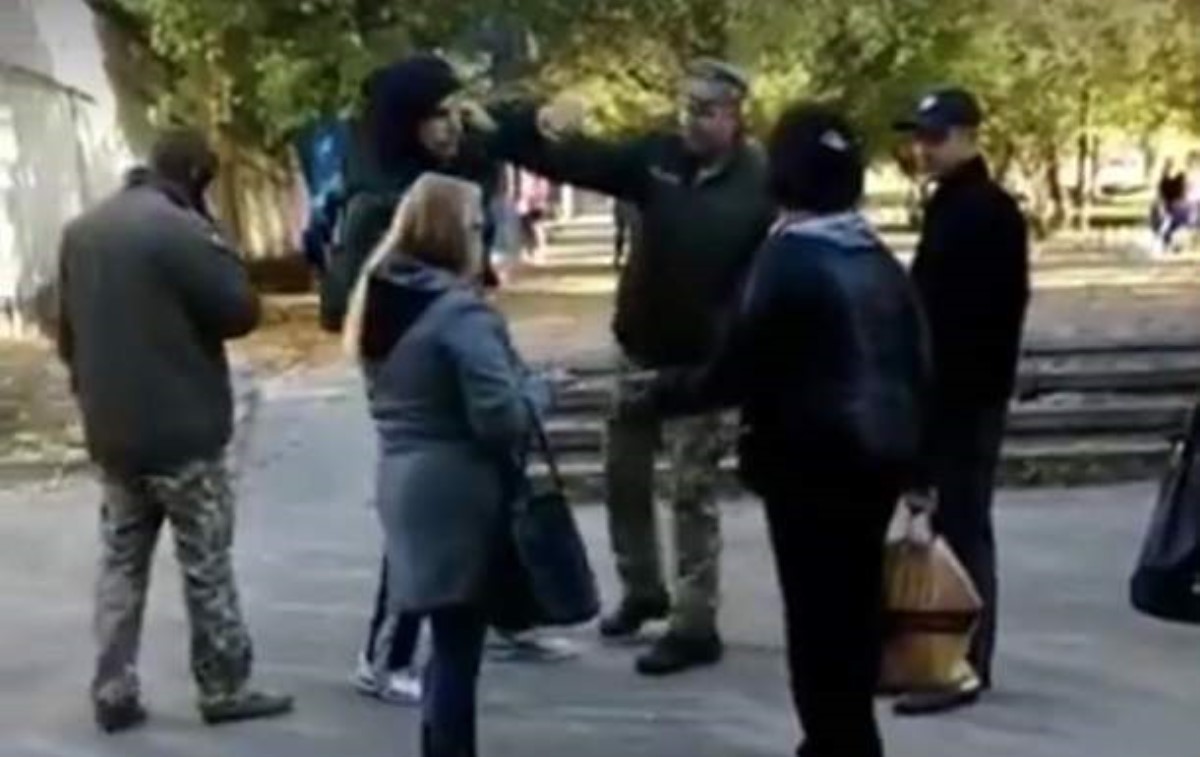 В Харькове расследуют жесткое задержание призывника на улице