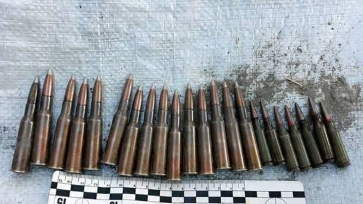Под Харьковом полицейские подбросили рыбаку боеприпасы