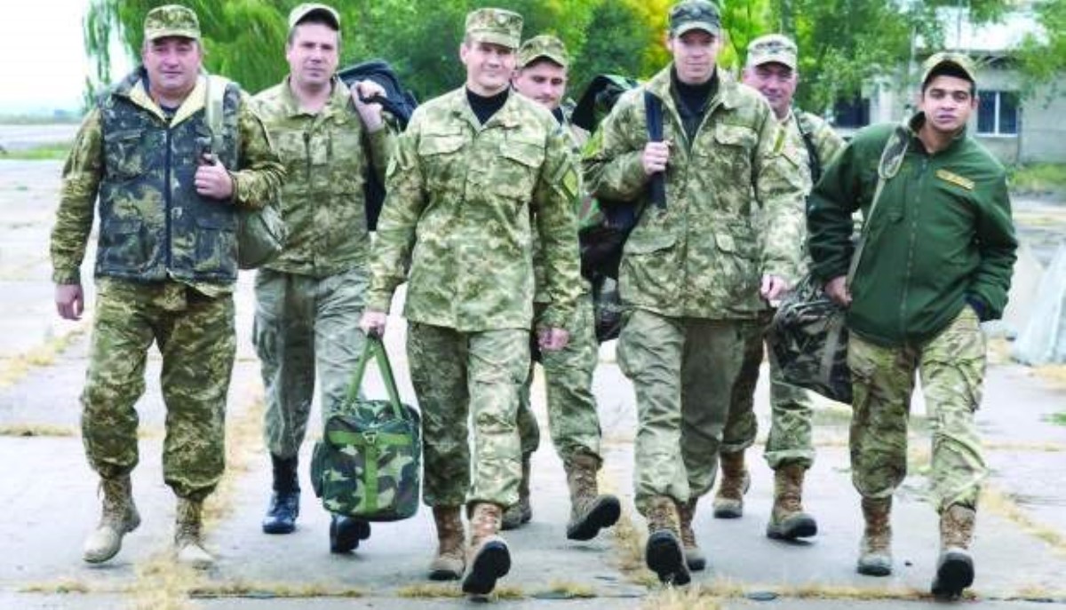 "Связать, иначе развалят Украину": военный прокурор довел украинцев до бешенства