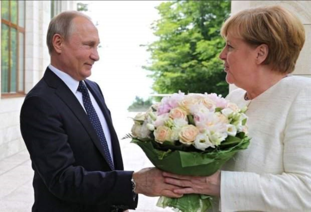 Меркель удивила Путина языком