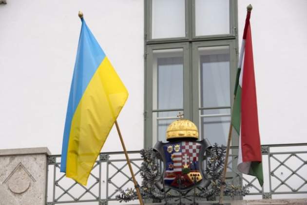 Украина — наш партнер: НАТО вмешалось в скандал с Венгрией