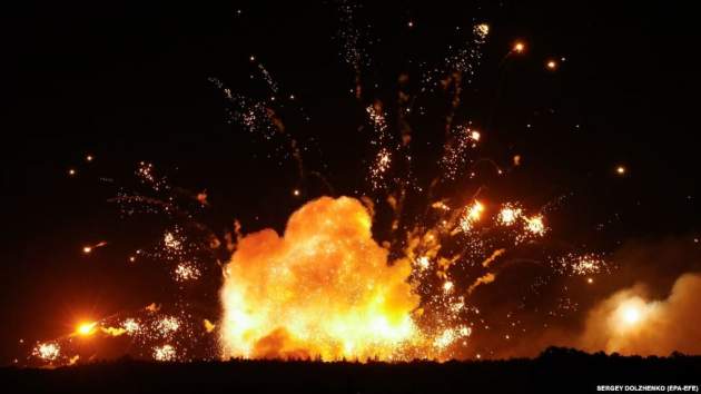 Взрывы на складах ВСУ в Ичне: озвучена первая официальная версия ЧП