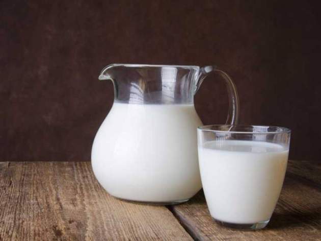 Названы проблемы со здоровьем, которые может вызвать молоко