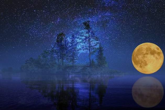 Полнолуние 24 октября: приметы и суеверия