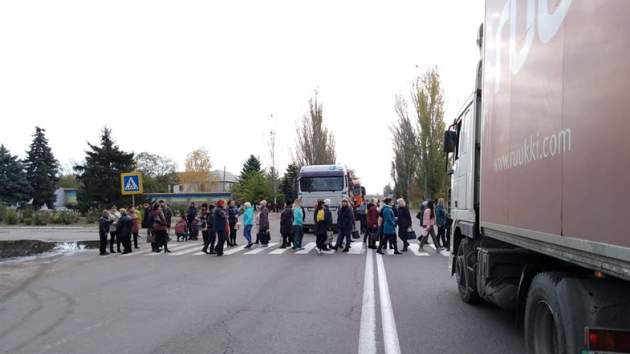 В Николаевской области медики перекрыли трассу на Киев