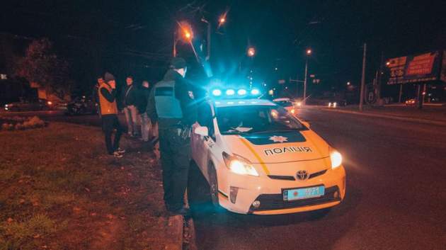 В Киеве пьяный водитель "влетел" в такси с пассажирами