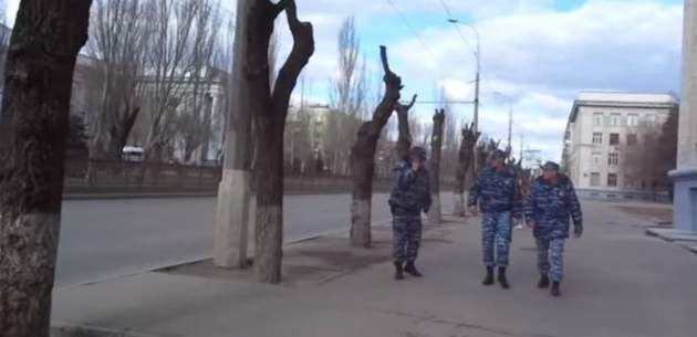 В РФ трех полицейских подозревают в изнасиловании своей коллеги