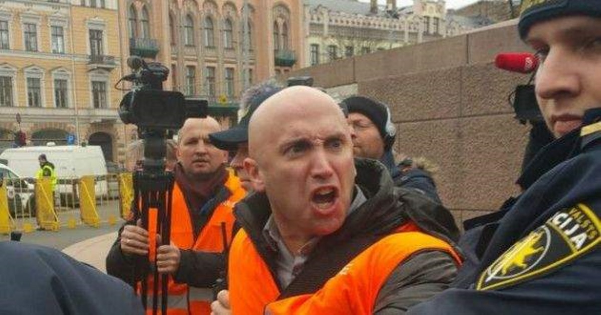 Пропагандист Филлипс провоцировал на драку посла Украины в Вене