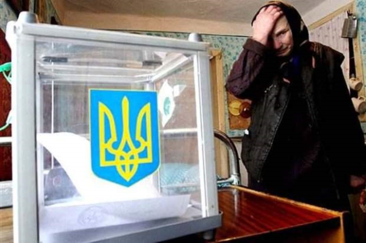 Выборы в Украине: на кампанию растратят сумму, которой хватило бы на ремонт дорог