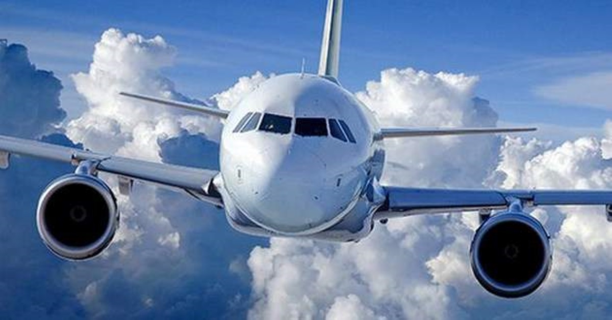 Пассажиры самолета скинулись на запчасть из собственного кармана