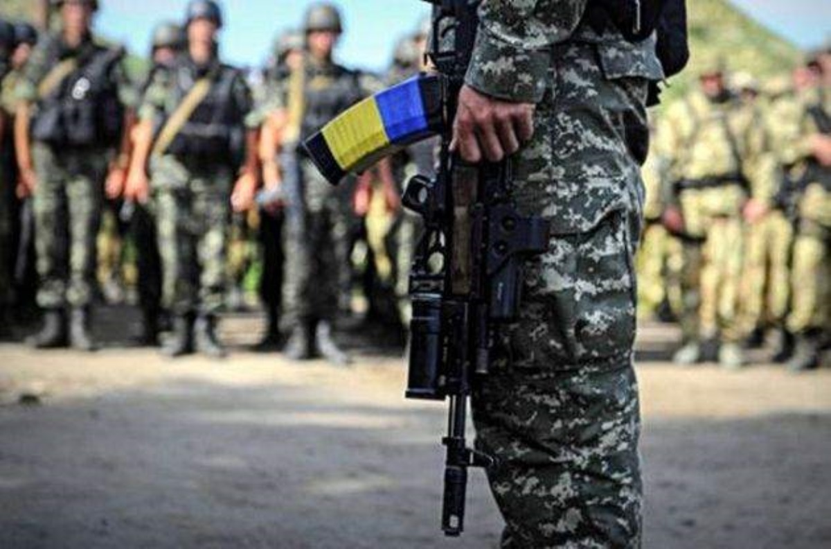 Военное положение в Украине: когда будет объявлена мобилизация, подробности