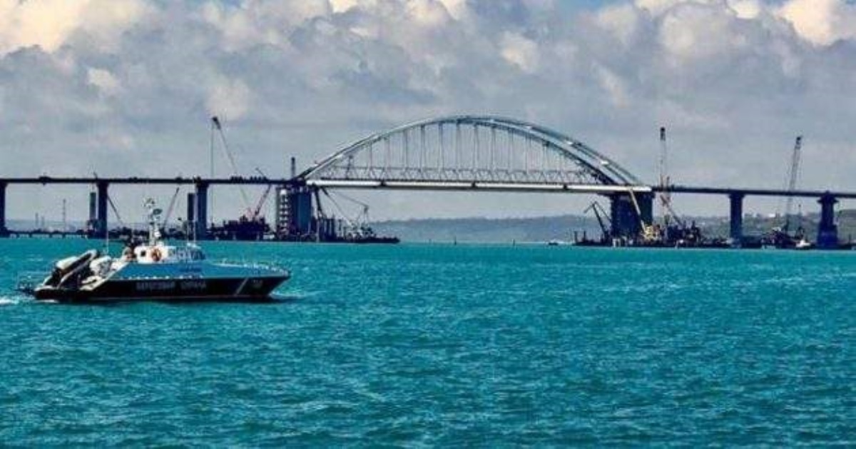 Россия устроила блокаду Керченского пролива, появилась карта морских «пробок»