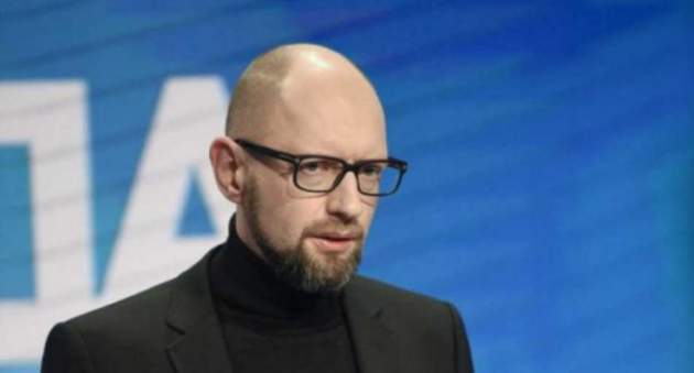 Экс-глава Кабмина рассказал, что думает о работе Тимошенко и Порошенко