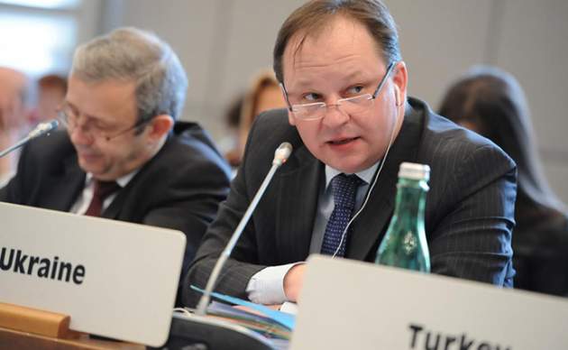 МИД признал, что постпред Украины в ОБСЕ и российский кандидат на пост главы Интерпола - родные братья