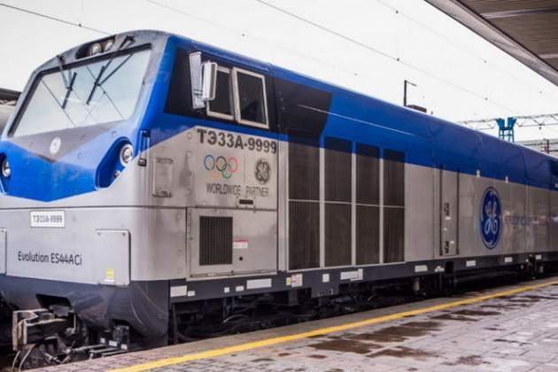 Стало известно, когда локомотивы General Electric будут курсировать по украинским железнодорожным путям