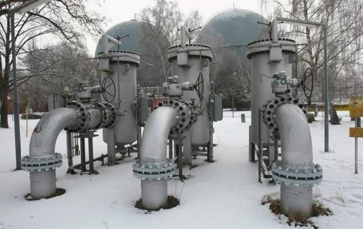 Украина в декабре вдвое снизила импорт газа